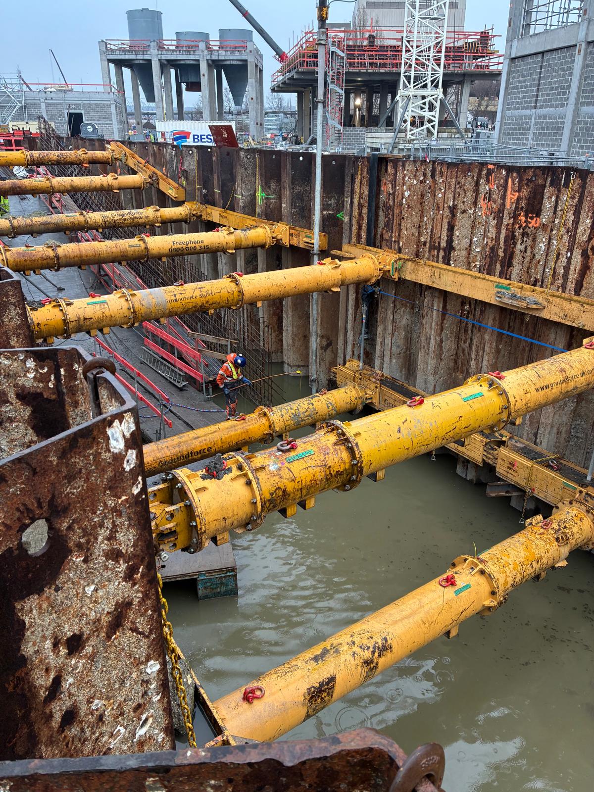 Underwater concreting and sheet pile inspection